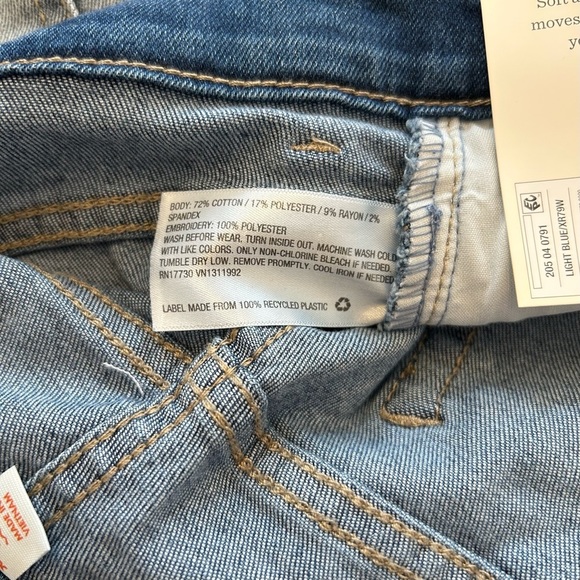 NEW Cat & Jack Adjustable Waist Super Stretch Embroidered Jean Shorts Sz XXL - Picture 8 of 8